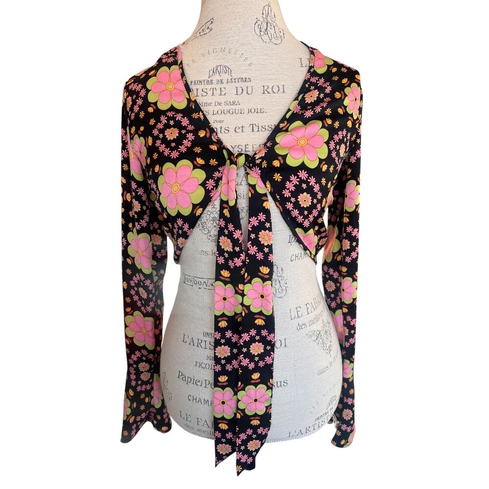 Forever 21 Floral Tie Front Crop Top Bell Sleeves Black Pink Size Small NWT